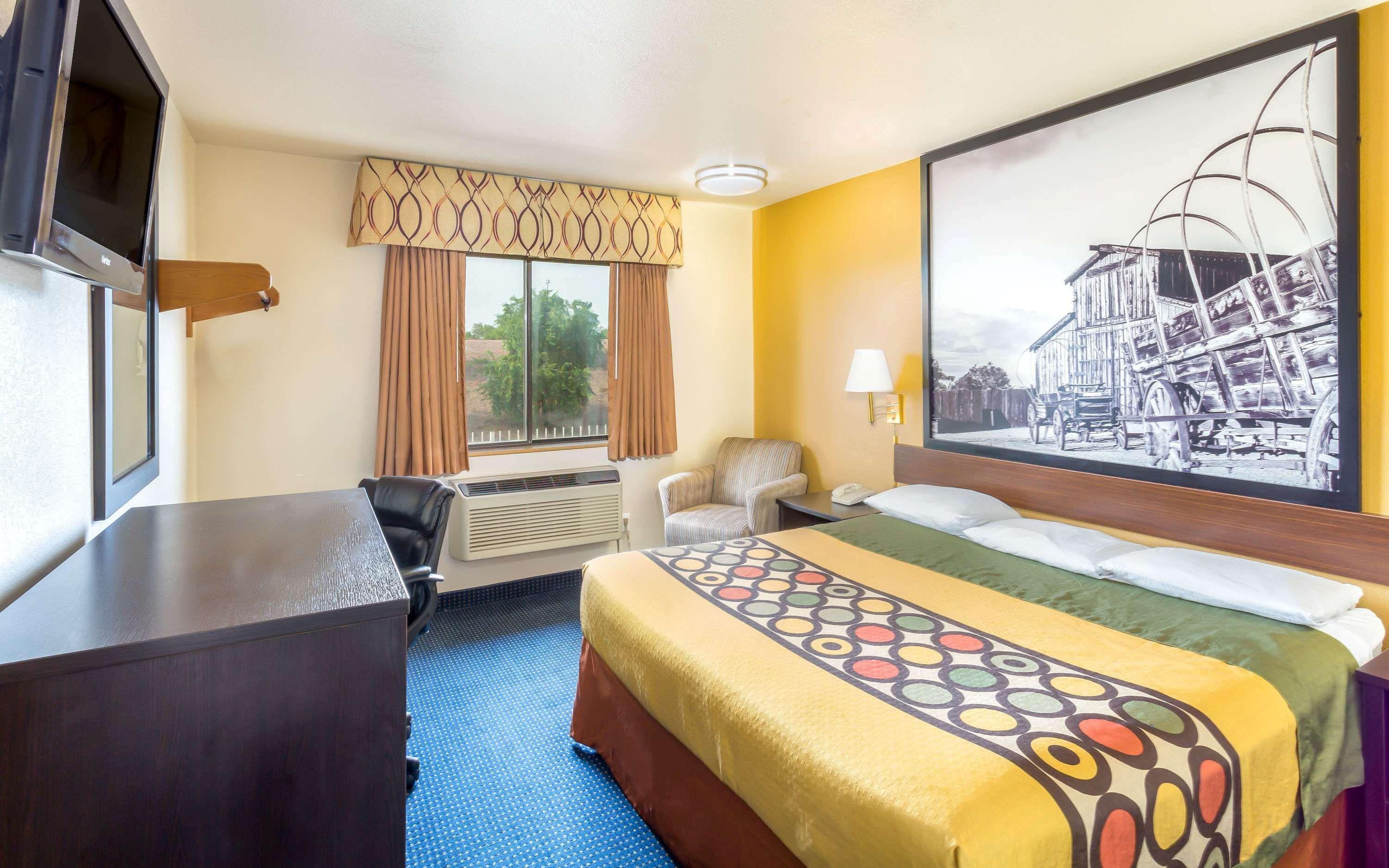 ซูเปอร์ 8 บาย วินด์แฮม ฟีนิกซ์/เมซา/กิลเบิร์ต โร้ด Hotel ภายนอก รูปภาพ